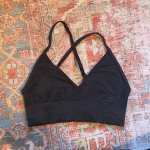 Lulu lemon sports bra (missing padding)